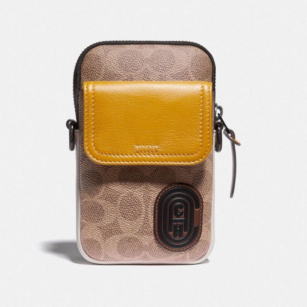 coach pacer pouch