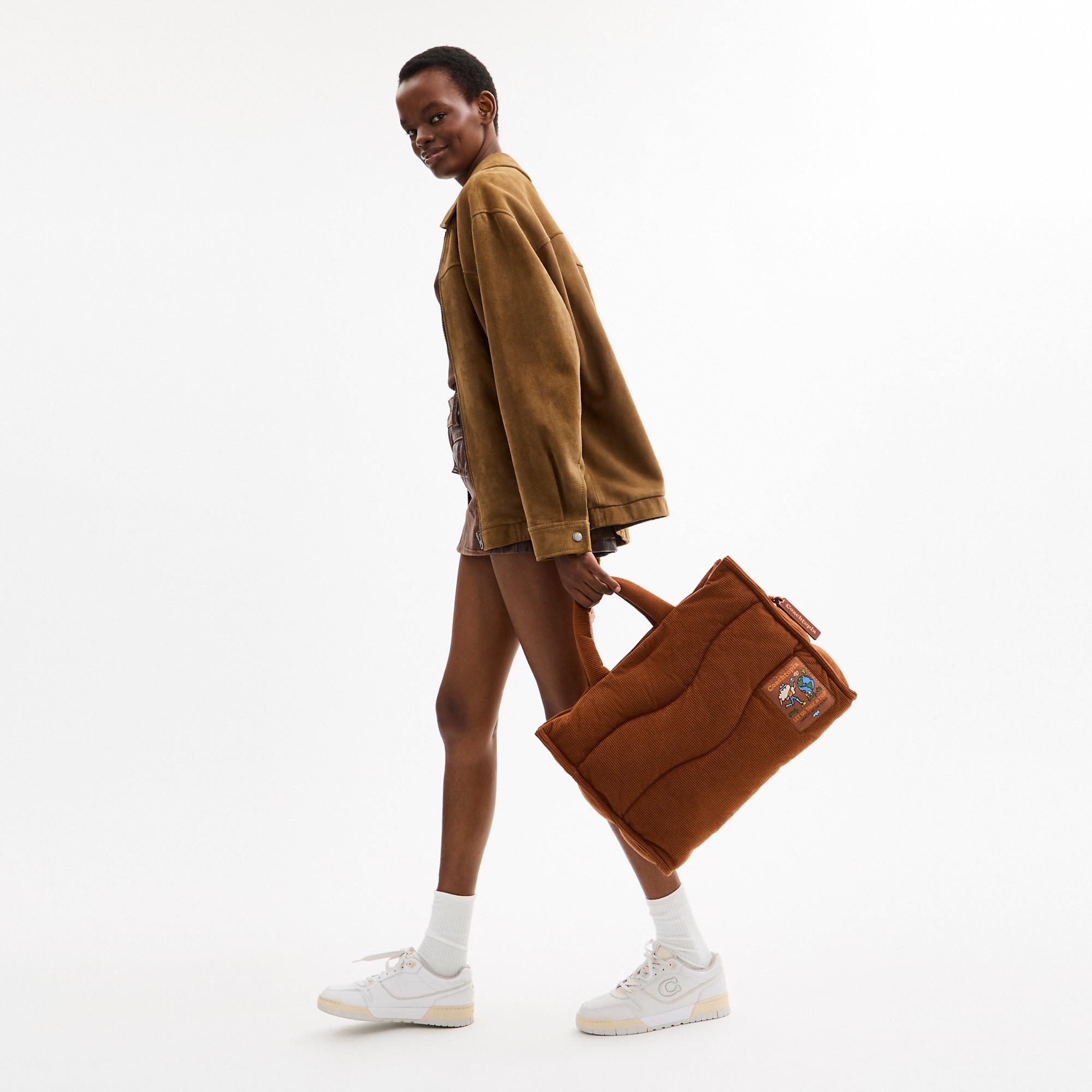 Coachtopia Loop Tote With Wavy Quilting in Brown | Lyst