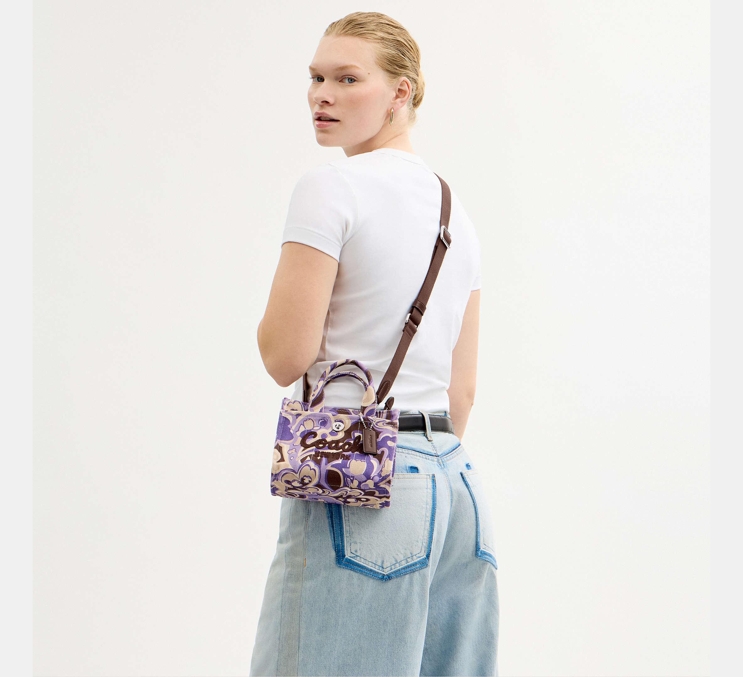 COACH Cargo Tote Bag 20 With Paisley Print in Black | Lyst UK