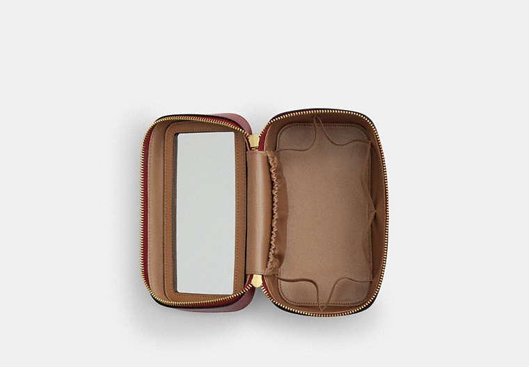 【COACH 】Essential Cosmetic Pouch With Cherry Print COACH® Outlet | Essential Cosmetic Pouch With Strawberry Print