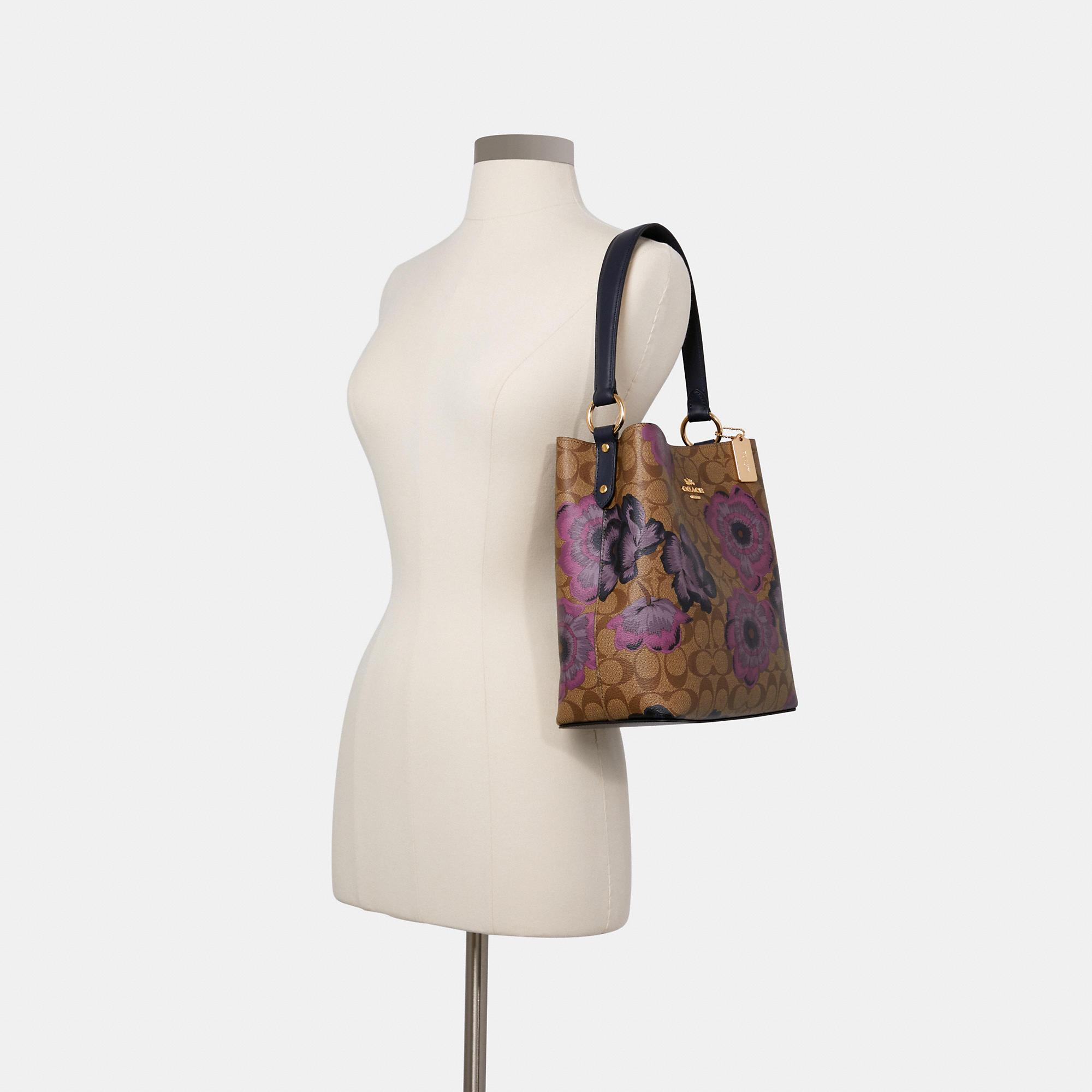 Coach kaffe bucket bag Clearance