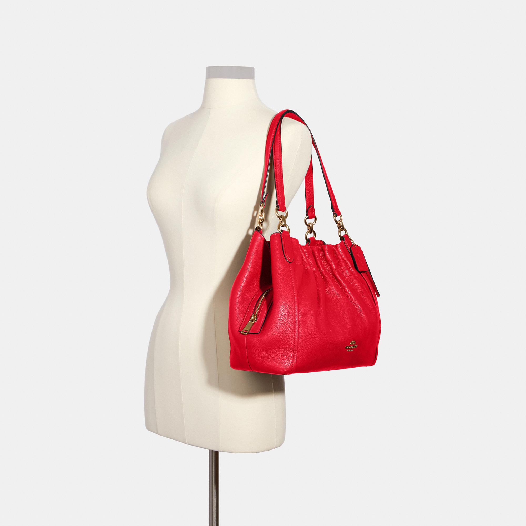 COACH Teri Shoulder Bag In Signature Leather in Red | Lyst