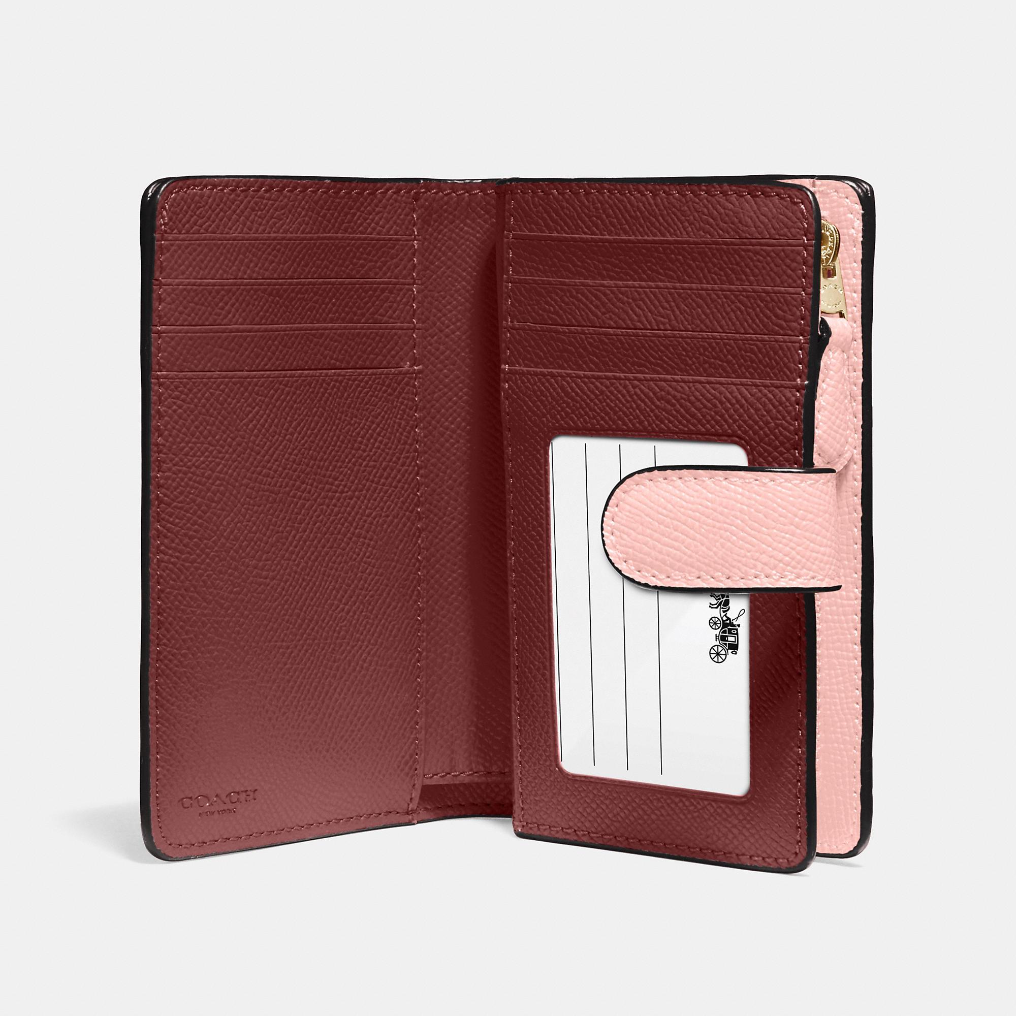 coach medium wallet