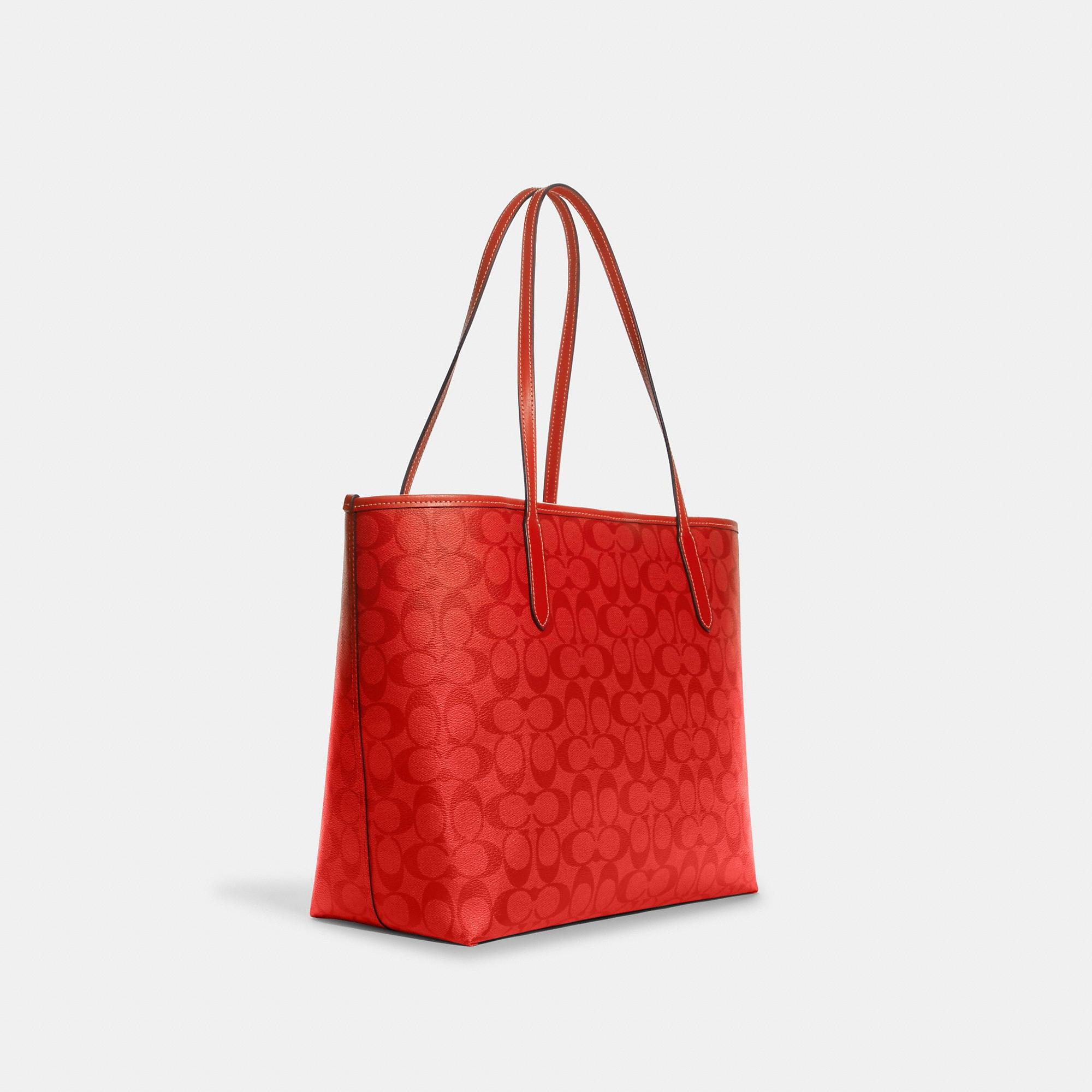 Coach Outlet City Tote In Blocked Signature Canvas in Red | Lyst