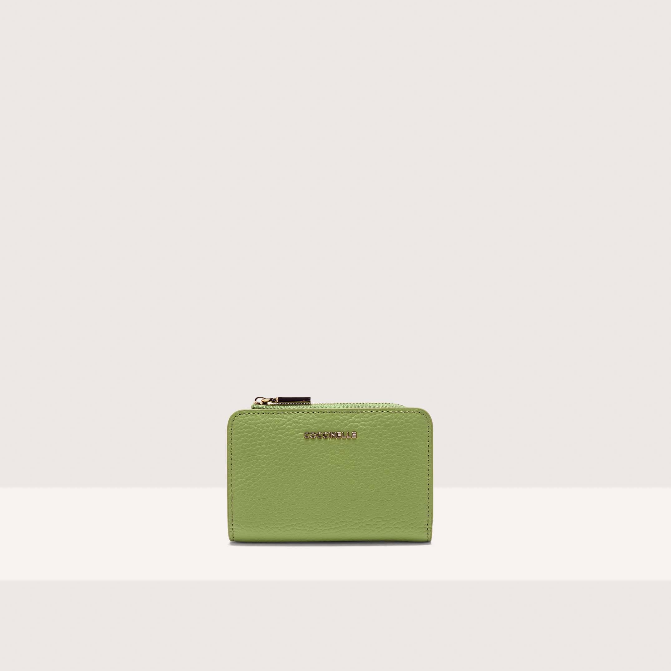 【関税&送料込】Coccinelle Wallets Amazon.com: Coccinelle Black Leather Women's Wallet