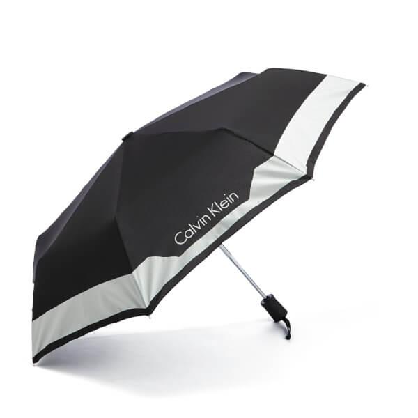 Calvin Klein Women's Medium Foldable Umbrella in Black | Lyst Canada