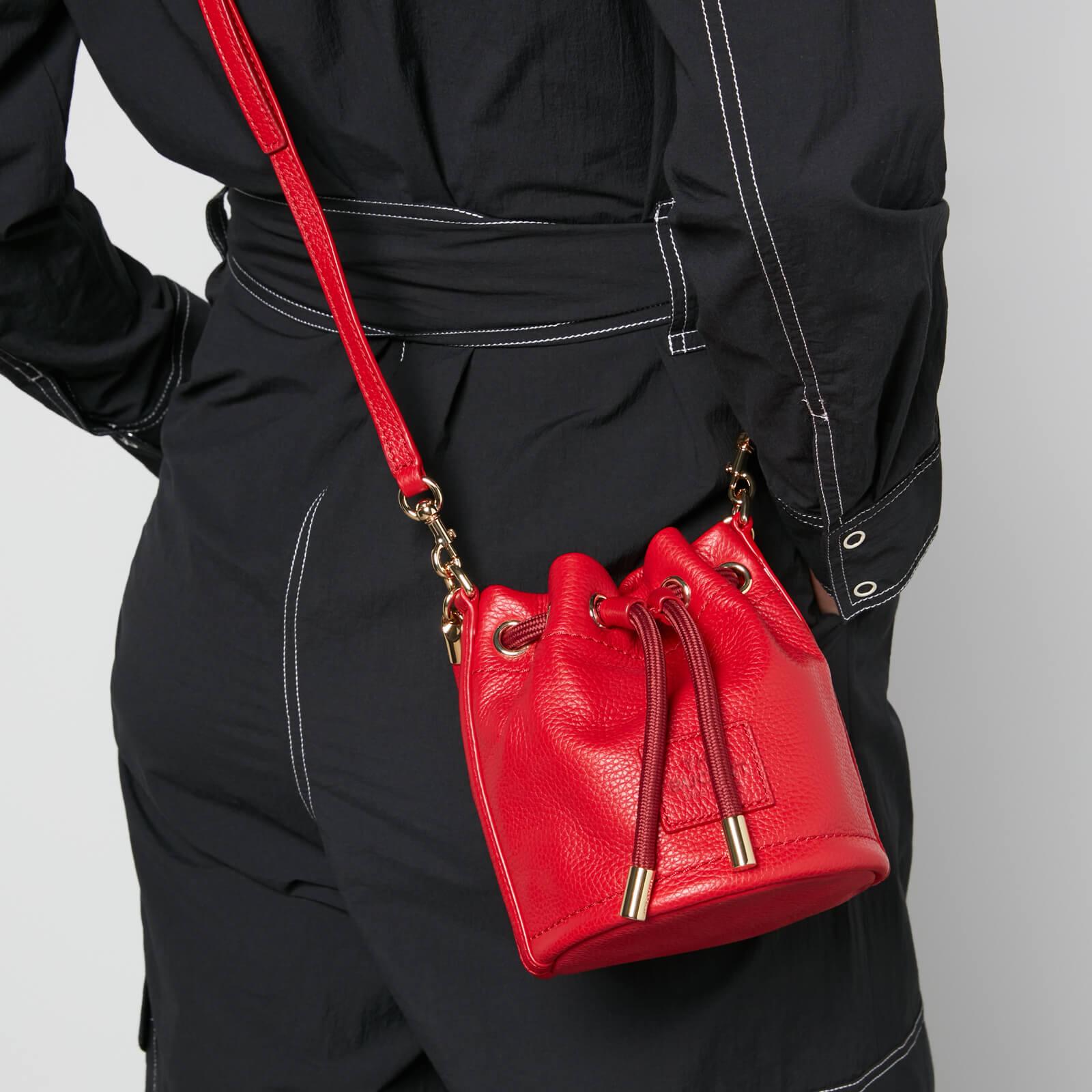 Marc Jacobs The Micro Leather Bucket Bag in Red | Lyst