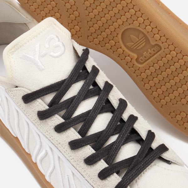 shishu stan sneakers