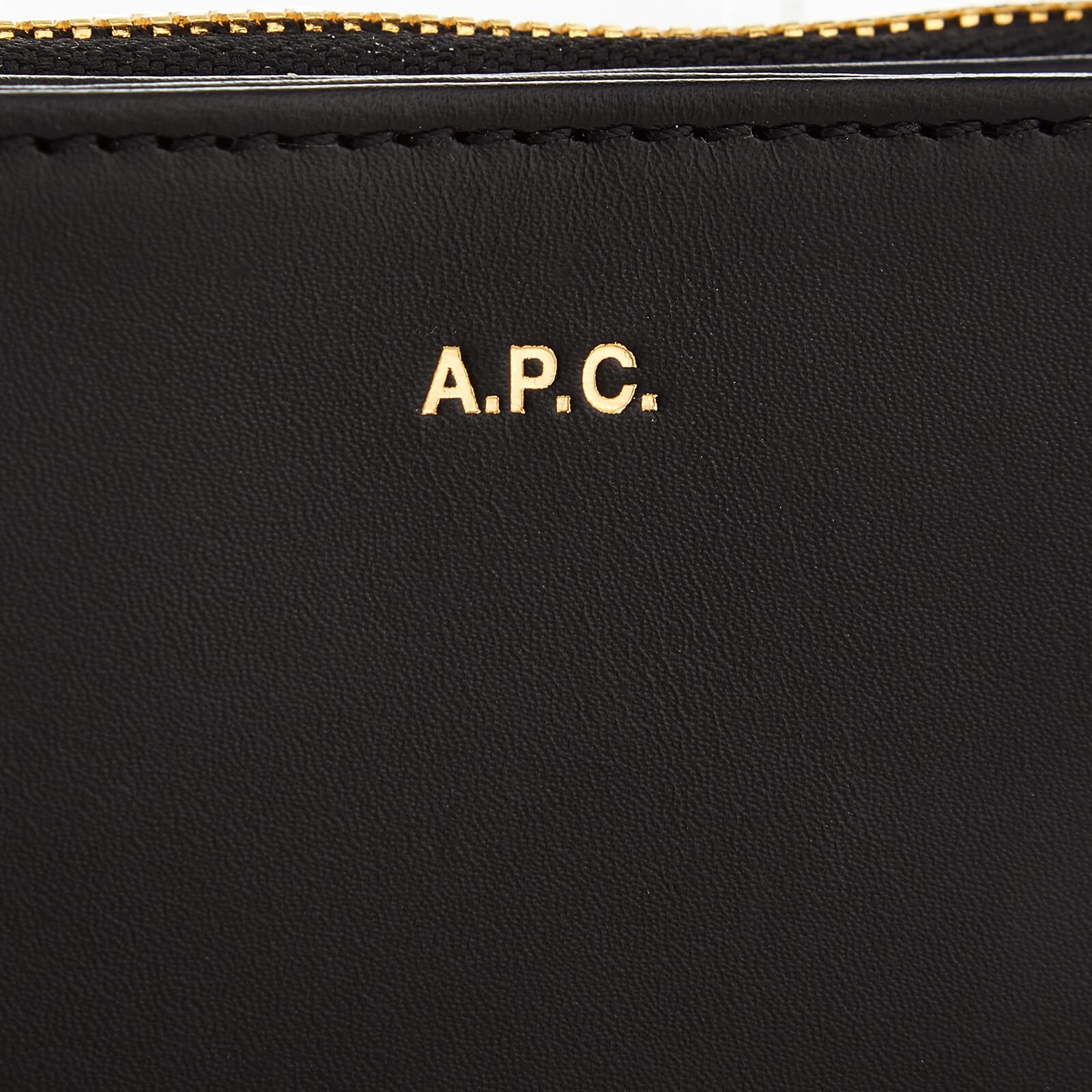 apc compact emmanuelle
