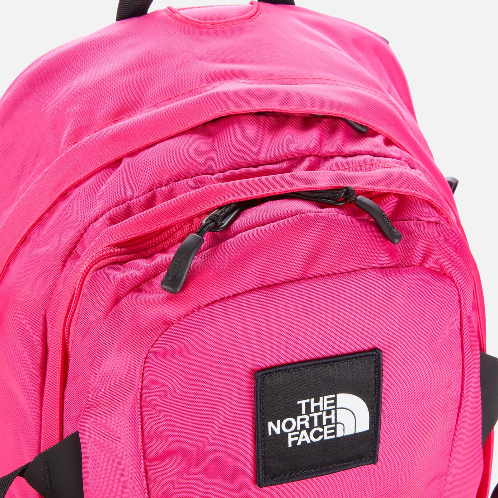 The North Face Hot Shot Se Backpack in Pink | Lyst