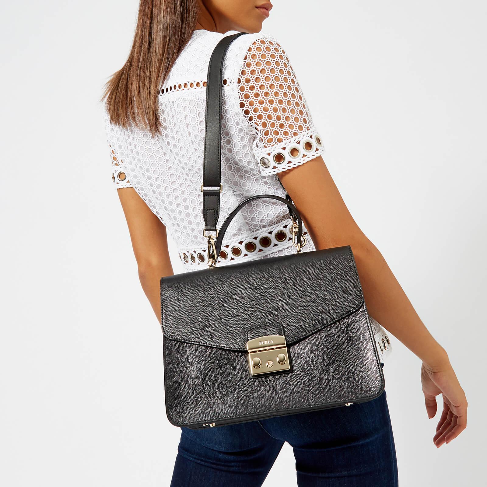 furla metropolis medium shoulder bag