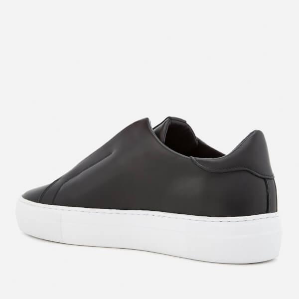 black laceless trainers