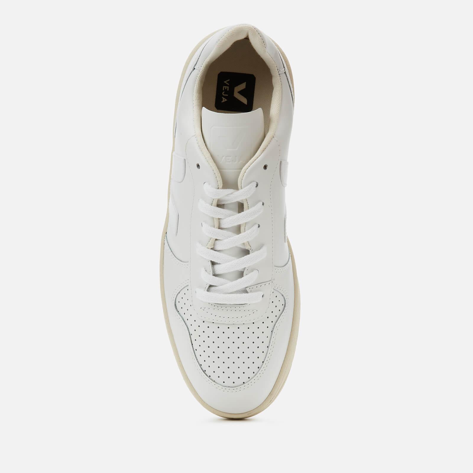 vejas all white