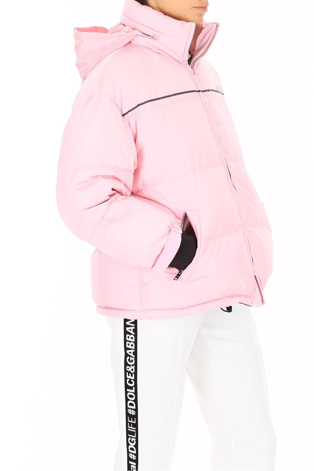 Prada Linea Rossa Synthetic Puffer Jacket With Logo Patch in Pink - Lyst