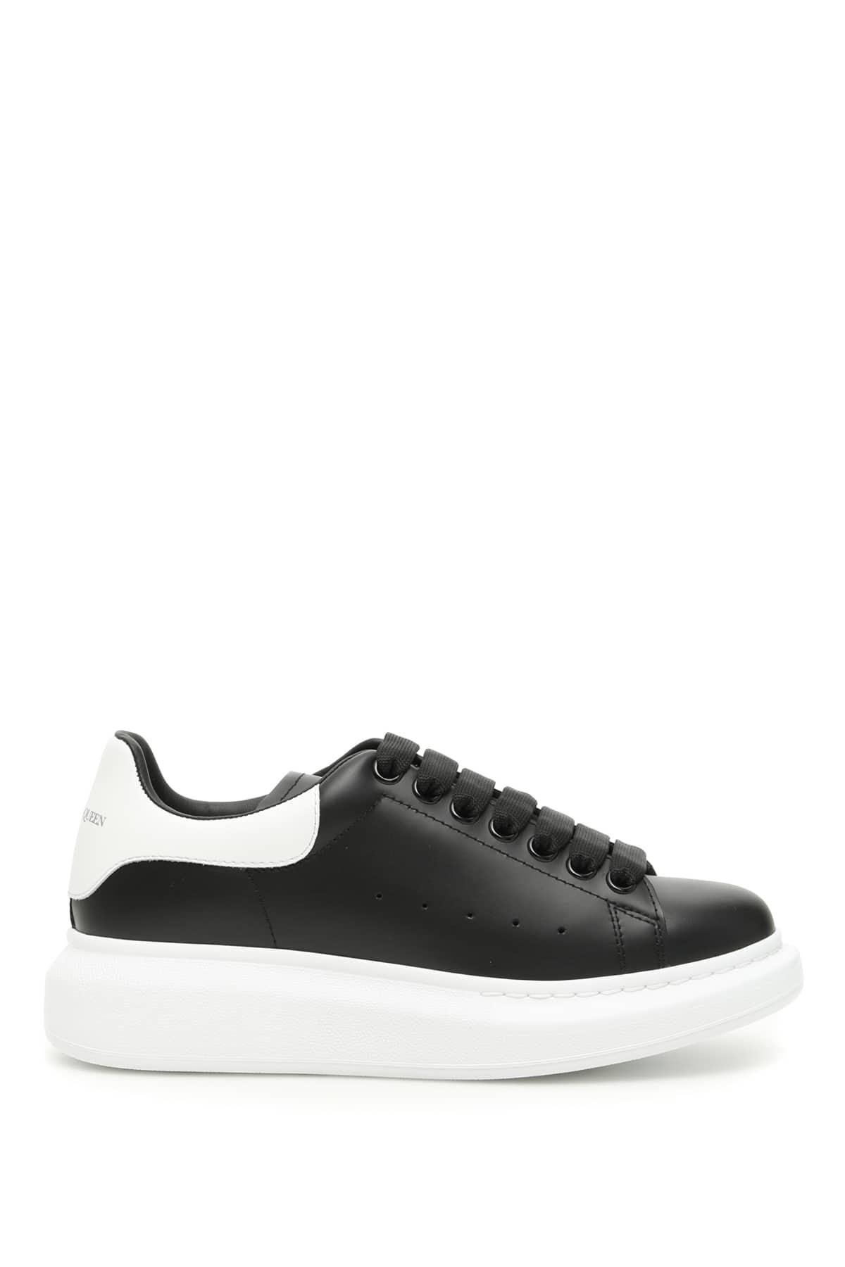 Alexander McQueen Leather Oversize Sneakers in Black,White (Black) - Lyst