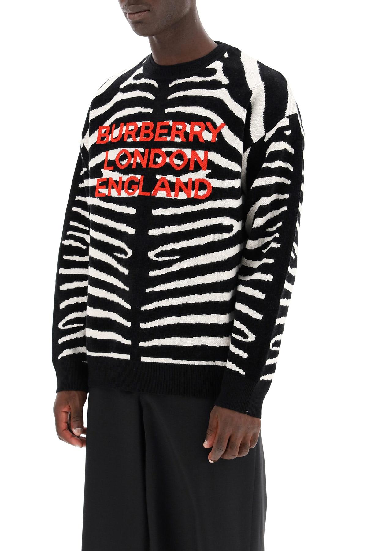 Arriba 70+ imagen burberry zebra sweater