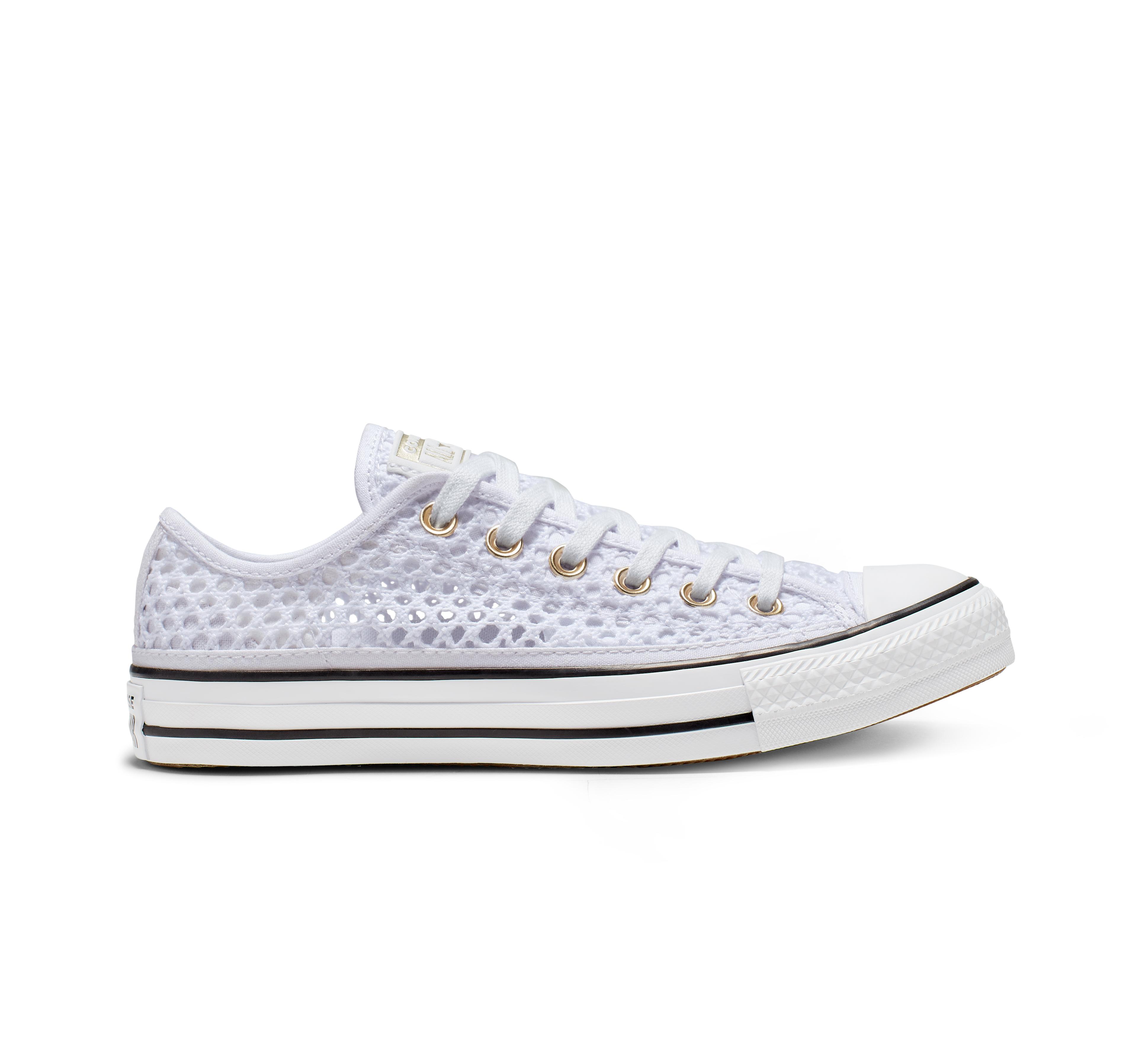 Converse Chuck Taylor Crochet Low Top in White | Lyst