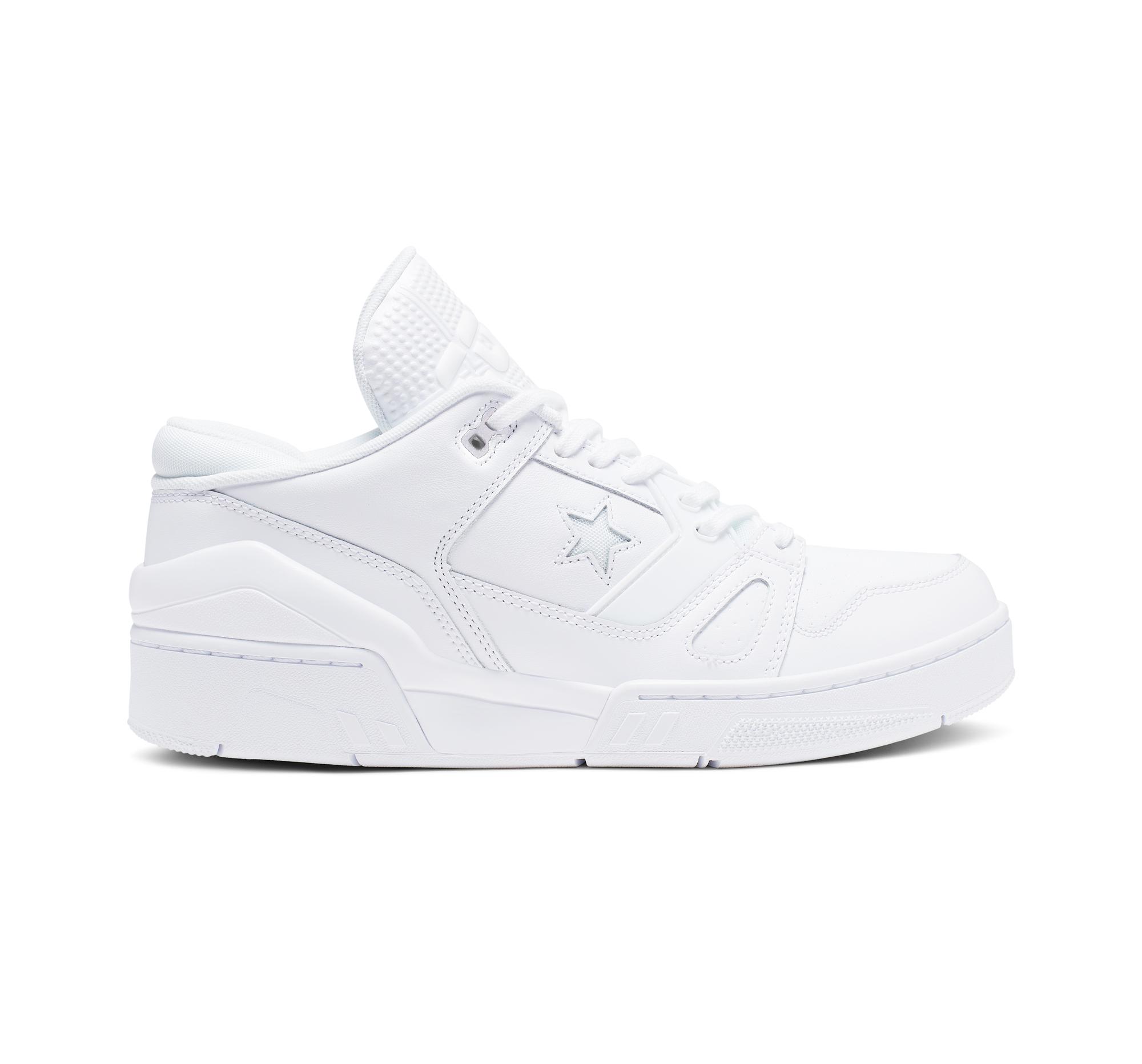 the white low top trainer