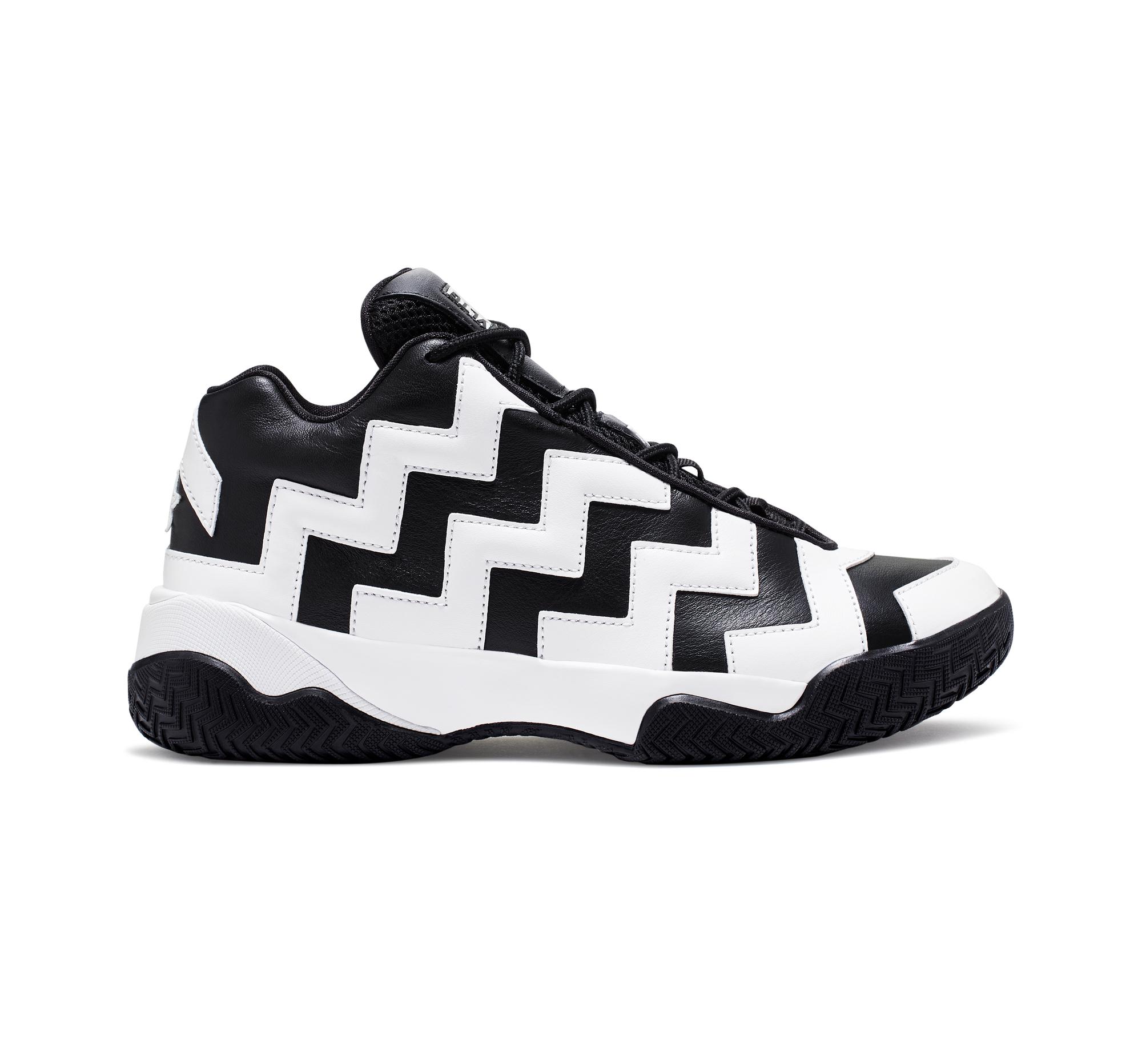 Converse Voltage Mission-v Mid in Black | Lyst