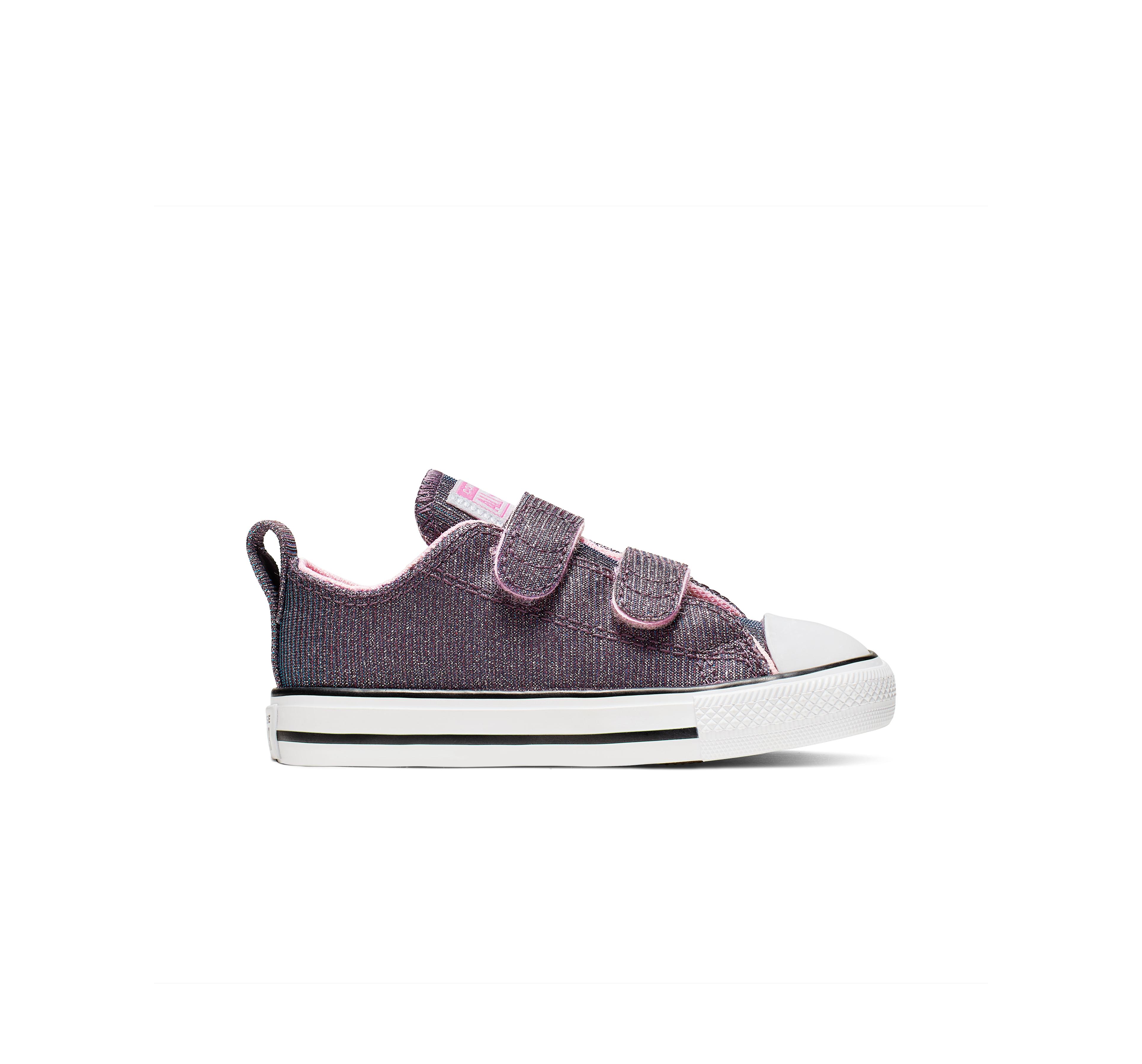 chuck taylor all star hook and loop leather low top