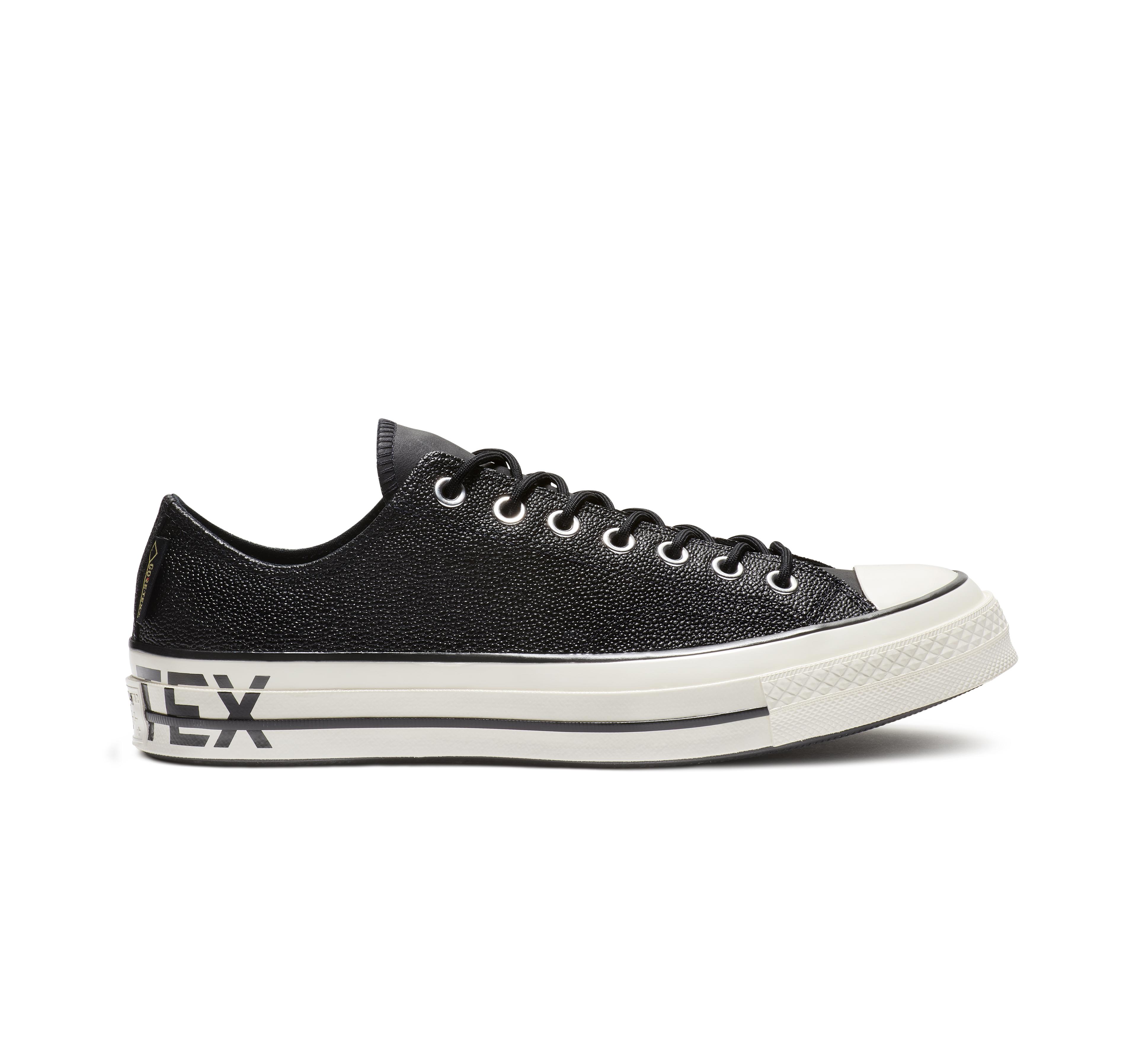 Converse Chuck 70 Gore-tex Leather Low Top in Black for Men | Lyst