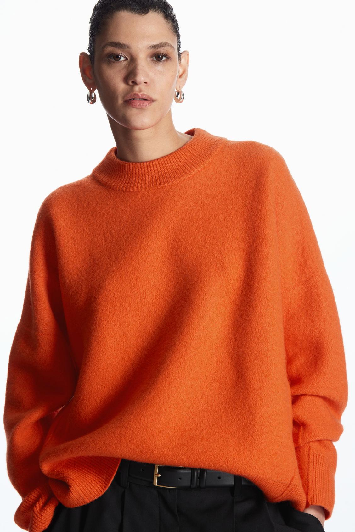 ik heb nodig Regeneratief Schandalig COS Dropped-shoulder Boiled-wool Sweater in Orange | Lyst