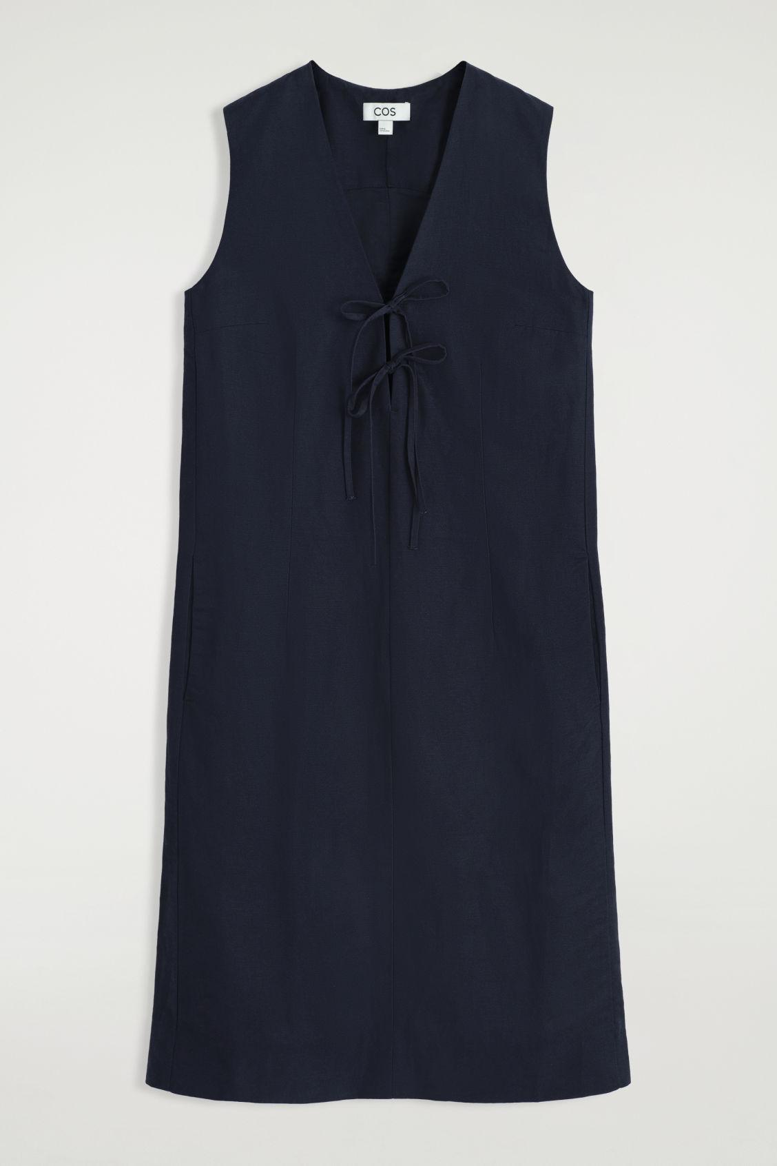 cos pleated v-neck linen midi dress Ellena_Hue on LTK