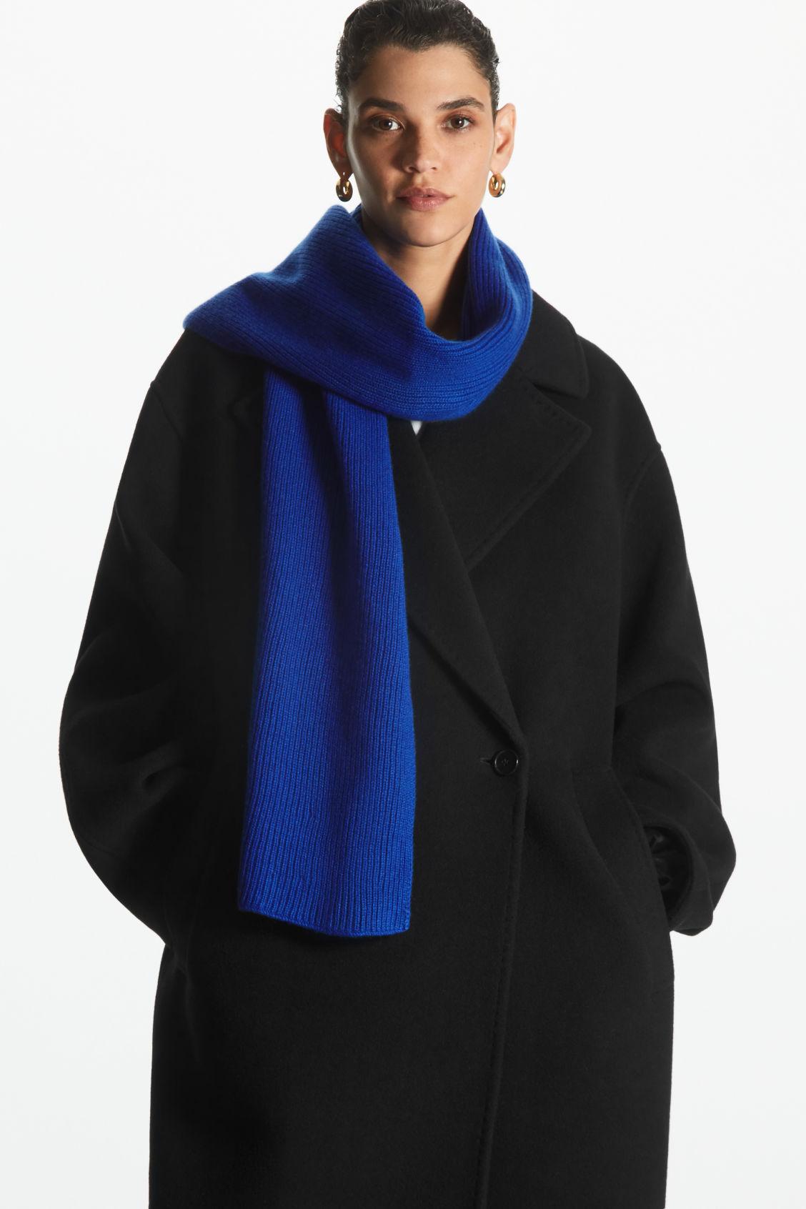 COS Cashmere-blend Scarf in Blue | Lyst