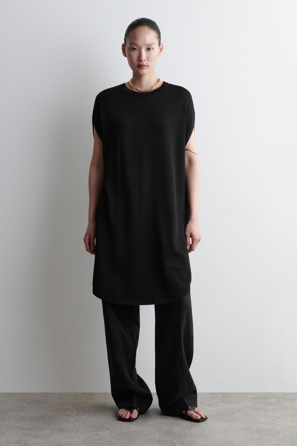 COS Circle-Cut Knitted Dress in Black | Lyst