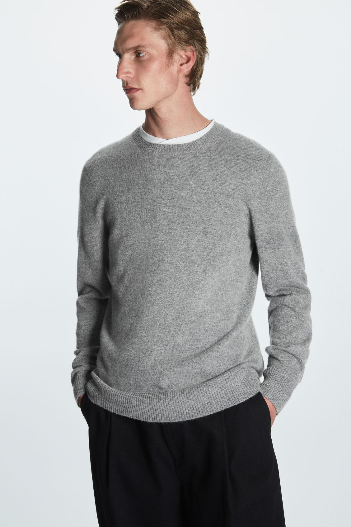 Farfetch Men Clothing Sweaters Sweatshirts Round neck cashmere jumper Grey 