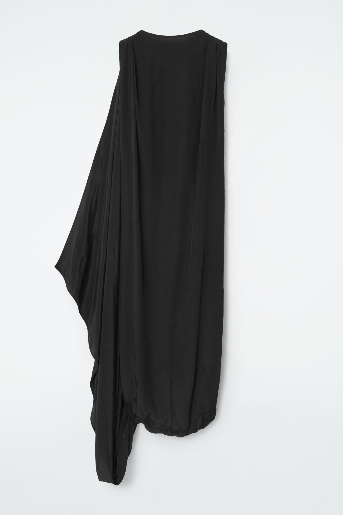 knee length blue dress Short Sleeves Chiffon V Neck Knee Length Bridesmaid Dresses main image 1