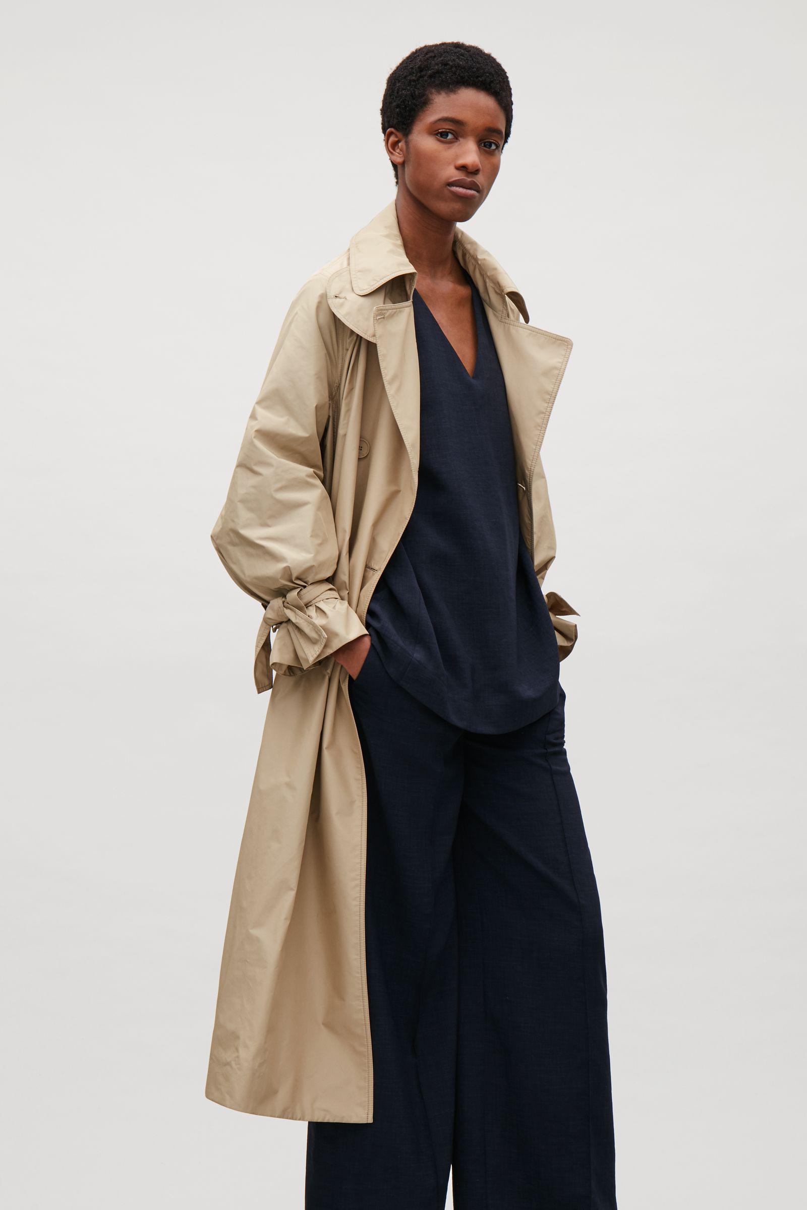 COS Synthetic Oversized Nylon Trench Coat in Sand (Natural) - Lyst