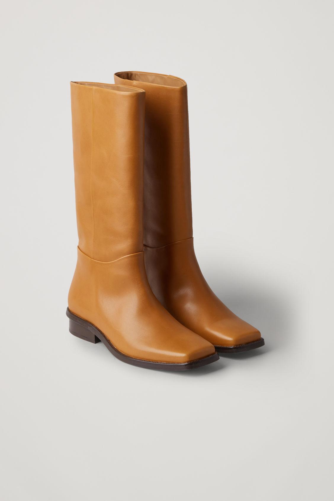 Ti Analytisk Ødelæggelse COS Square Toe Leather Boots in Orange - Lyst