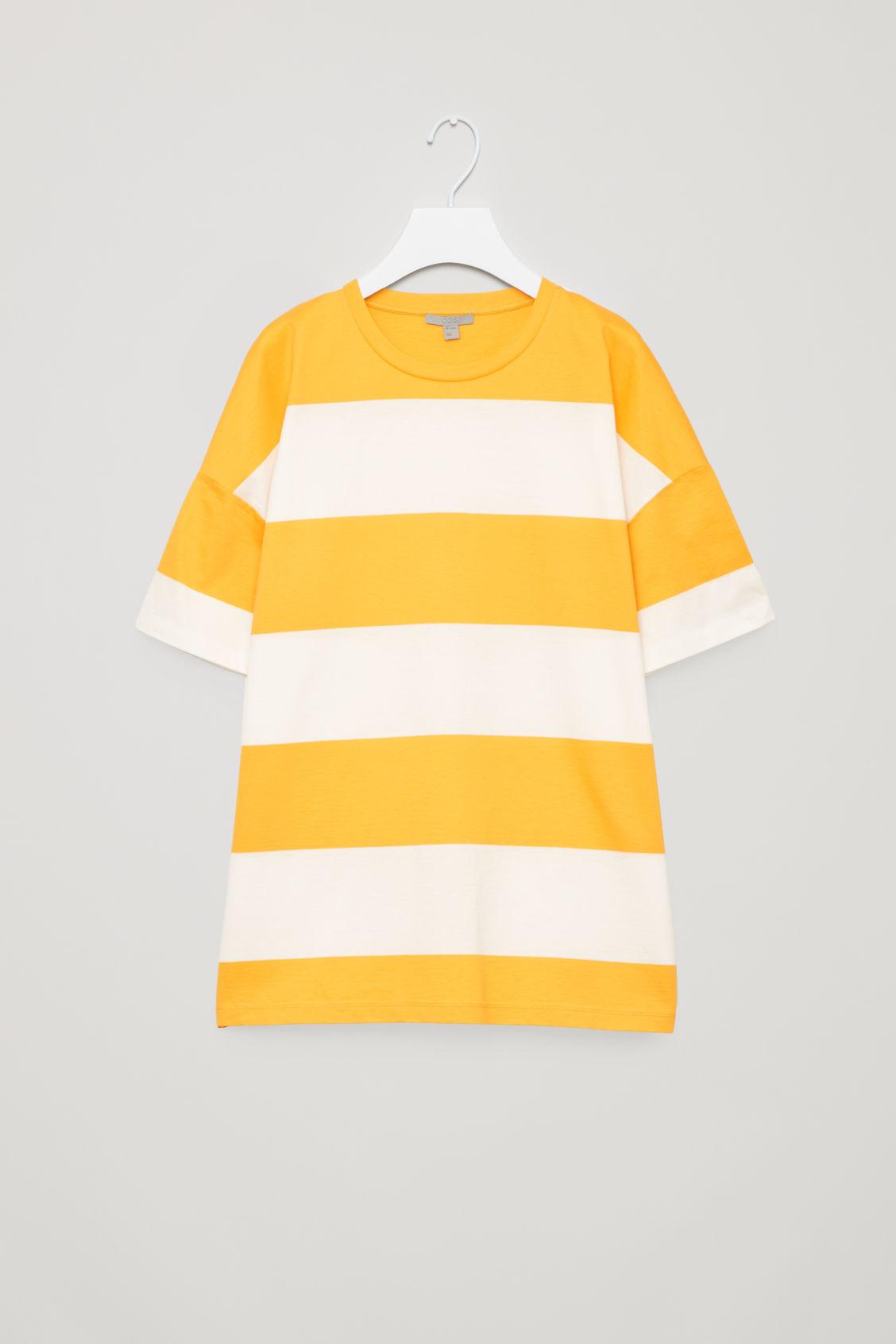 oversized yellow top