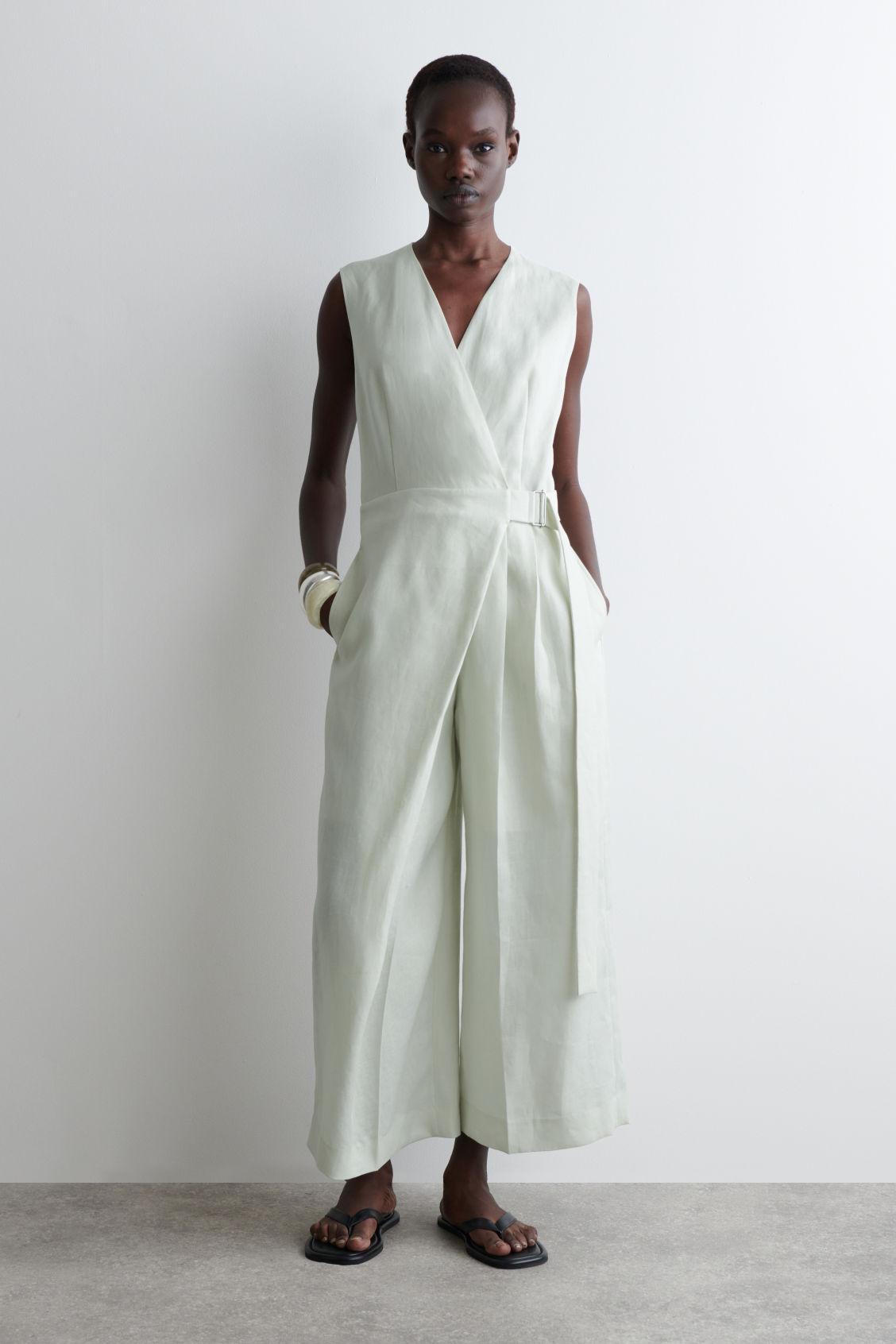 【新品】COS（コス）ラップフロント リネンジャンプスーツ COS Wrap-Front Linen Jumpsuit in White | Lyst