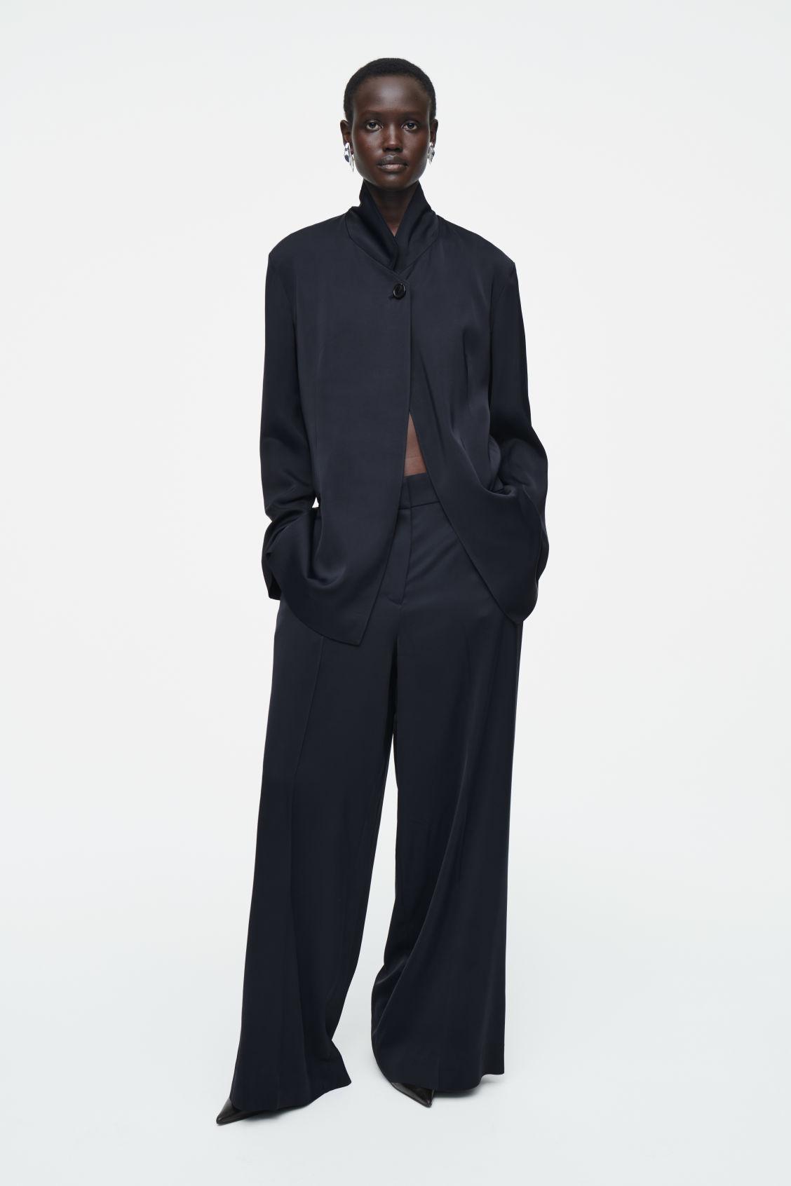 パンツ cos TAILORED SATIN WIDE-LEG TROUSERS COS Tailored Satin Wide-leg Pants in Blue | Lyst