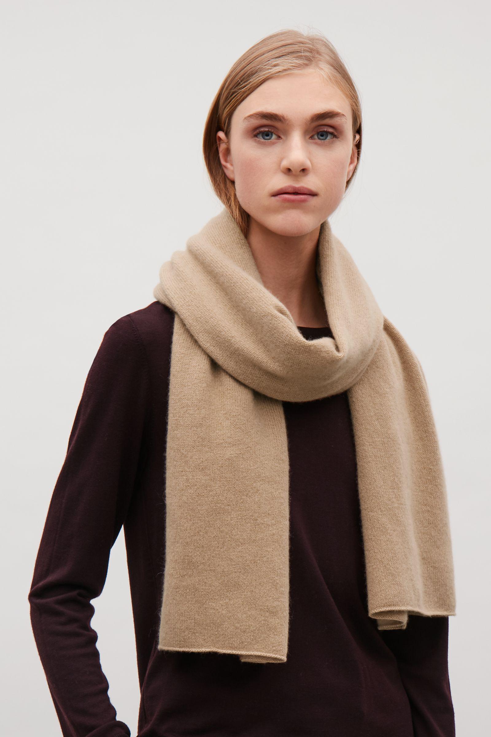 COS Cashmere Scarf in Beige (Natural) - Lyst