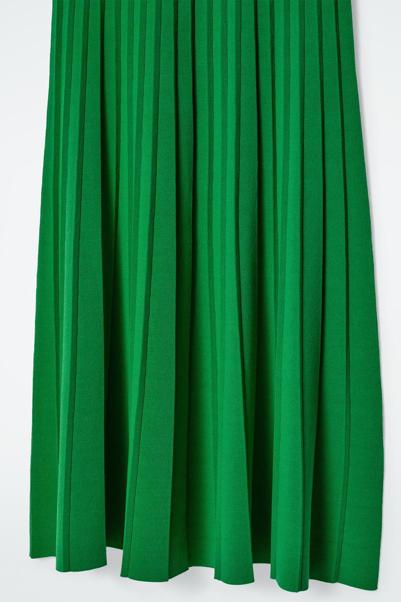 cos pleated knitted maxi dress green in Inventoried Cape 2025