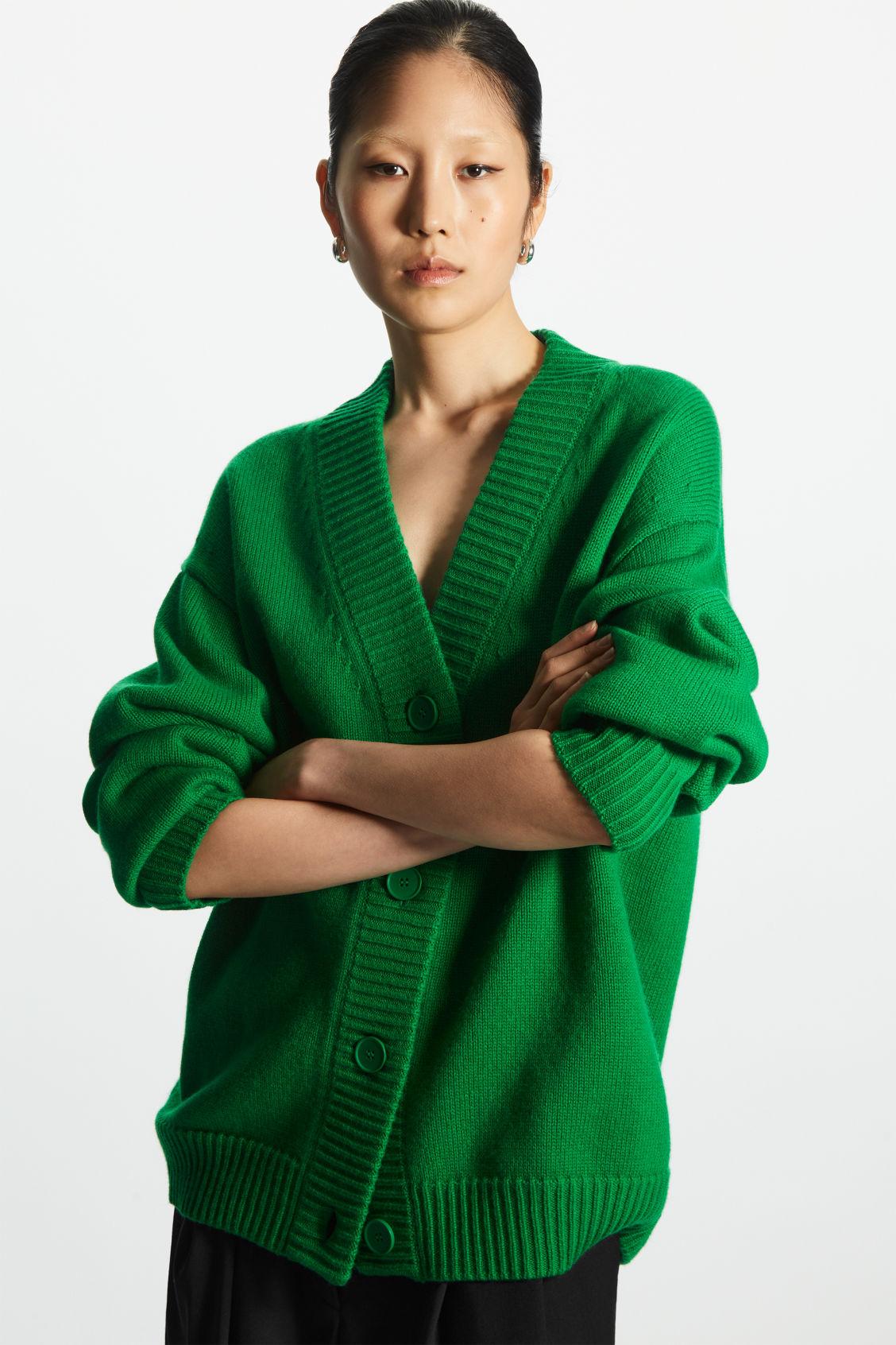 COS Oversized Wool V-neck Cardigan in Green | Lyst