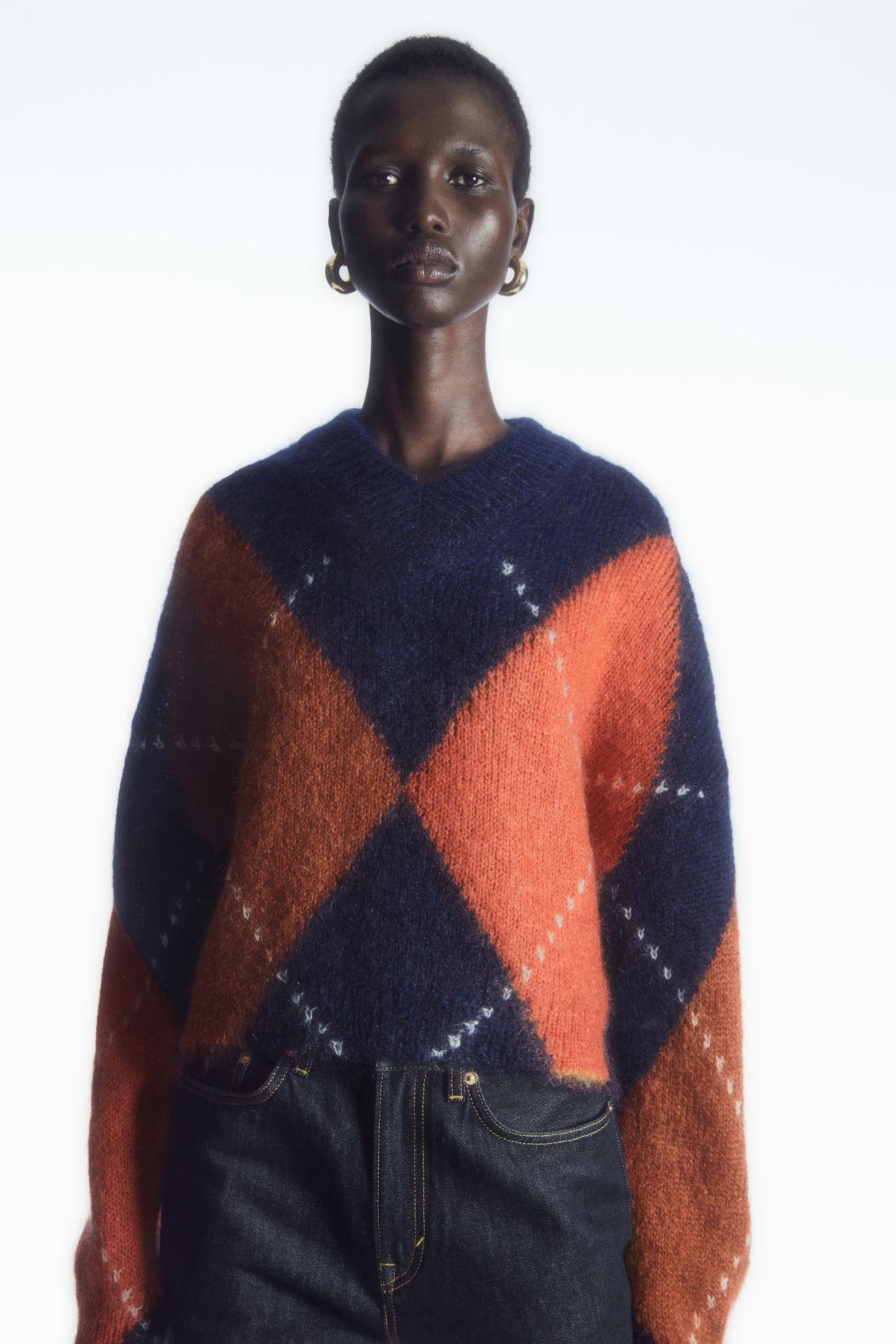 COS Cropped V-neck Mohair Sweater in Blue | Lyst