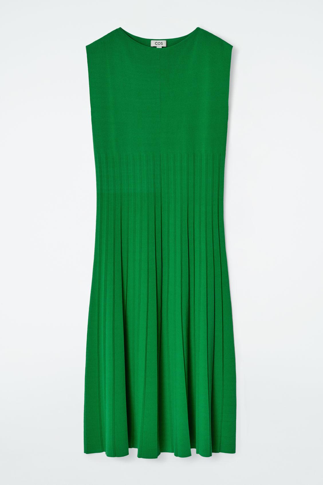 COS Knitted Pleated Maxi Dress in Green | Lyst