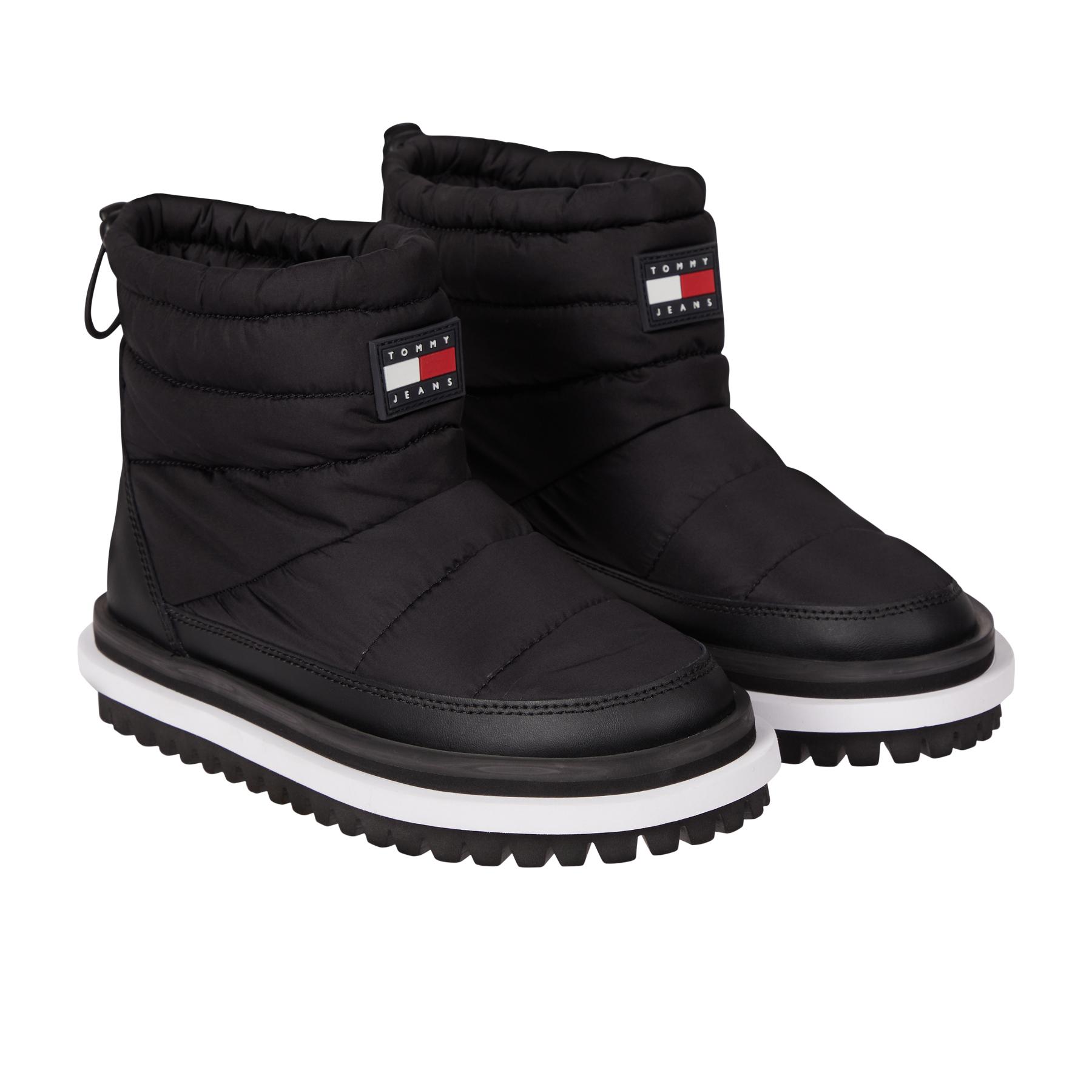 Tommy Hilfiger Padded Boots in Black | Lyst