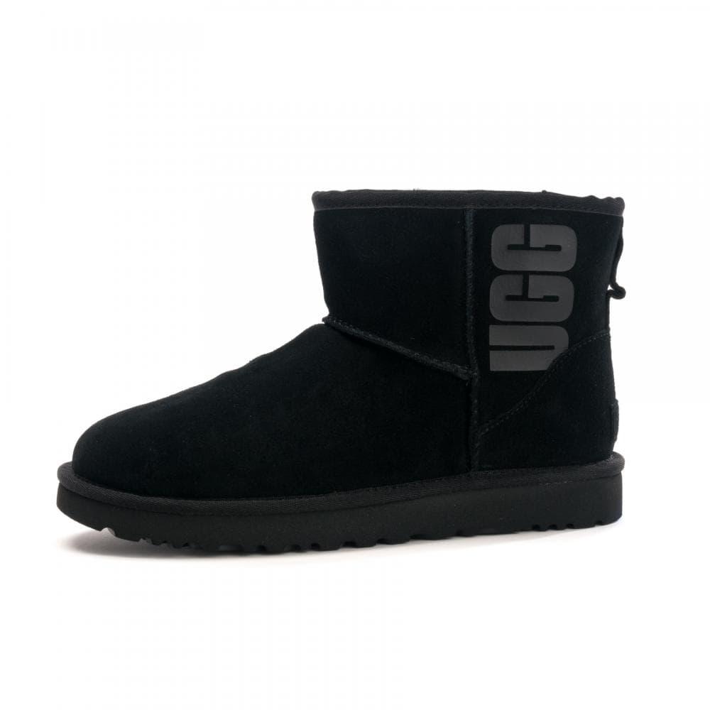black rubber uggs