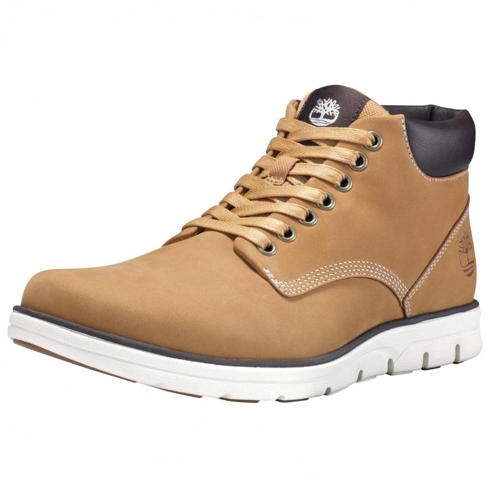 Timberland Bradstreet Leather Chukka Boot in Natural for Men - Lyst