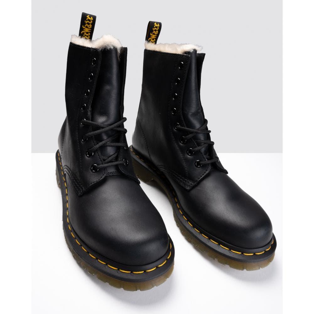 Dr. Martens 1460 Wyoming Faux Fur Lined in Black