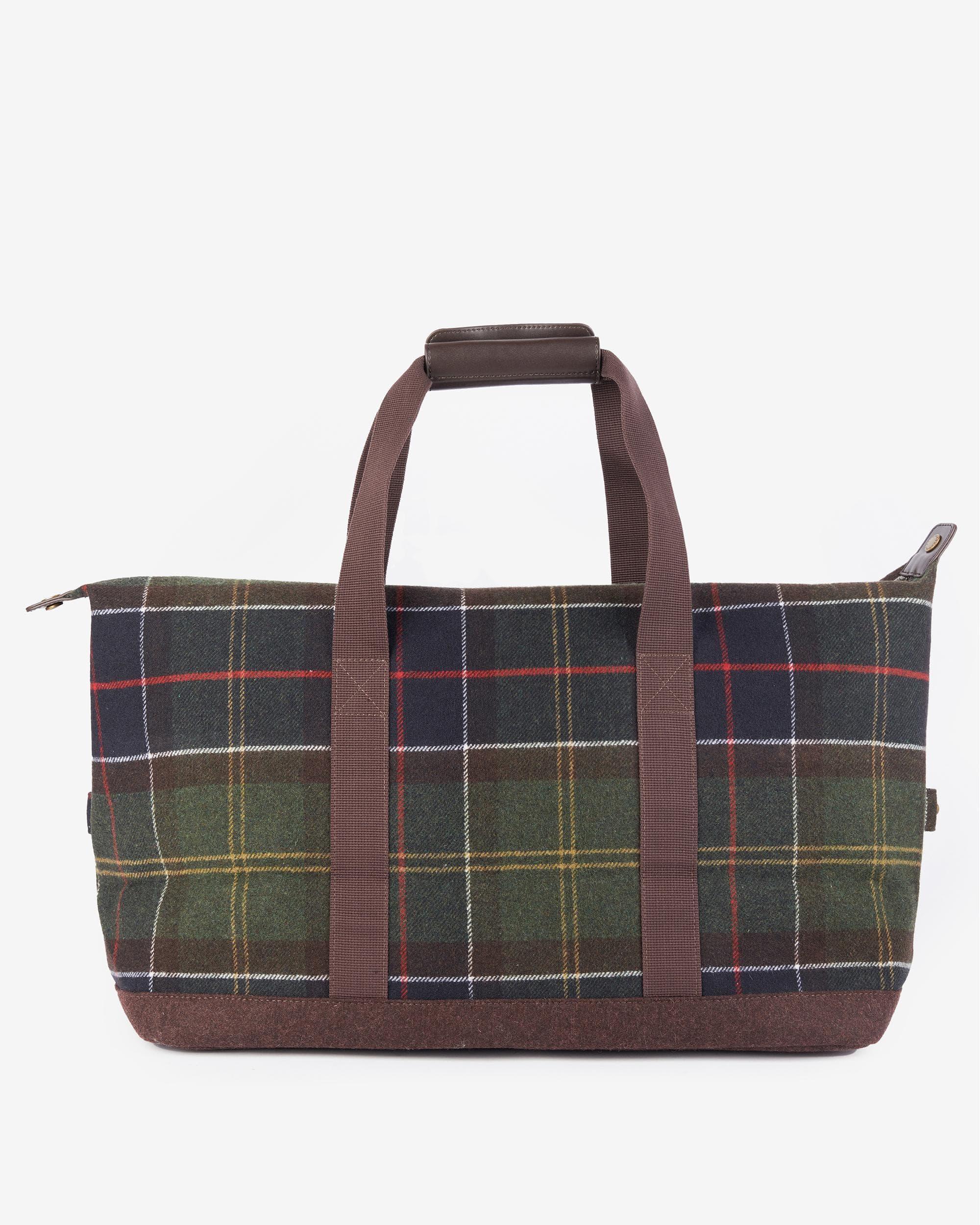 Men s Barbour Weekender Bags and Duffel Bags from C 123 Lyst Canada