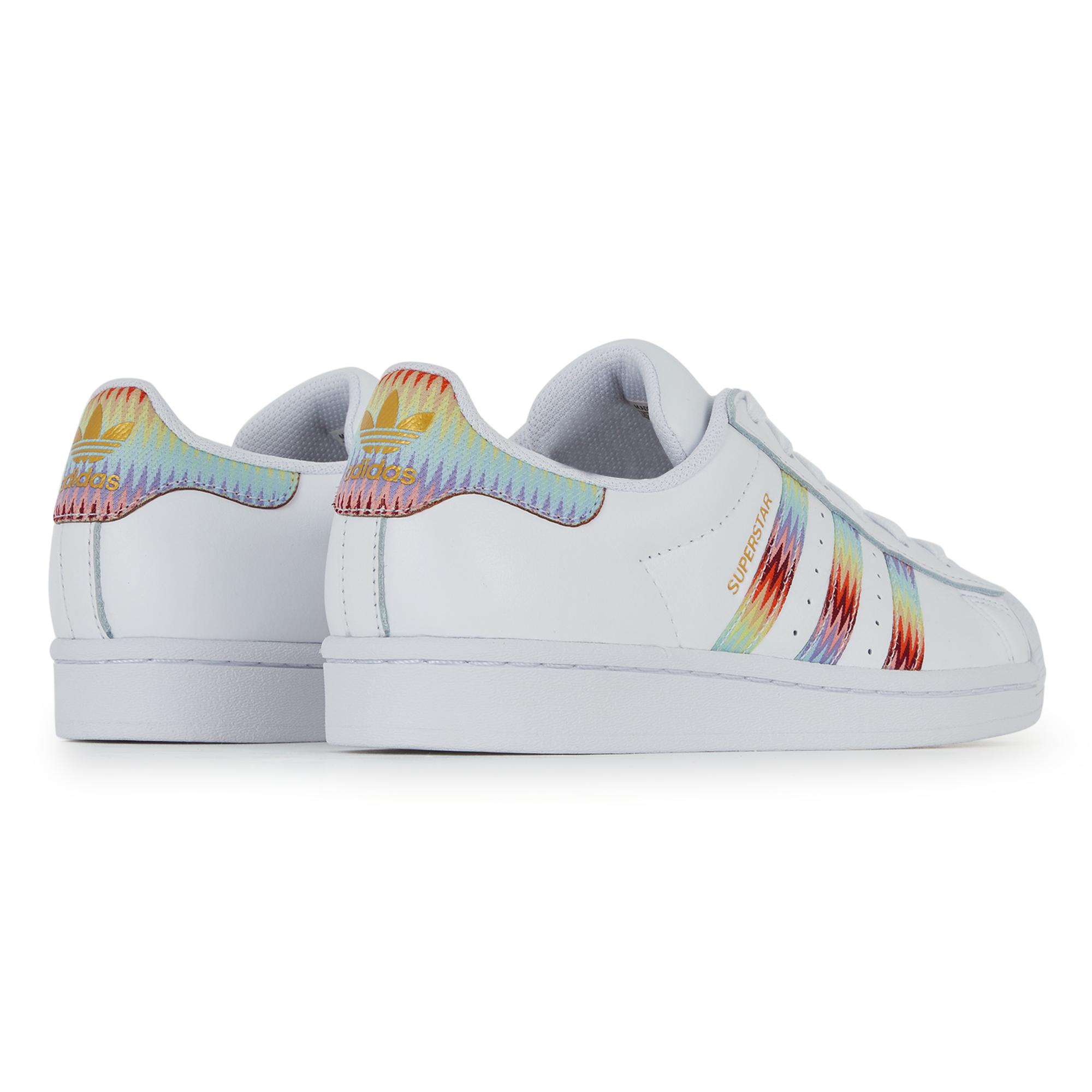 super star adidas multicolor