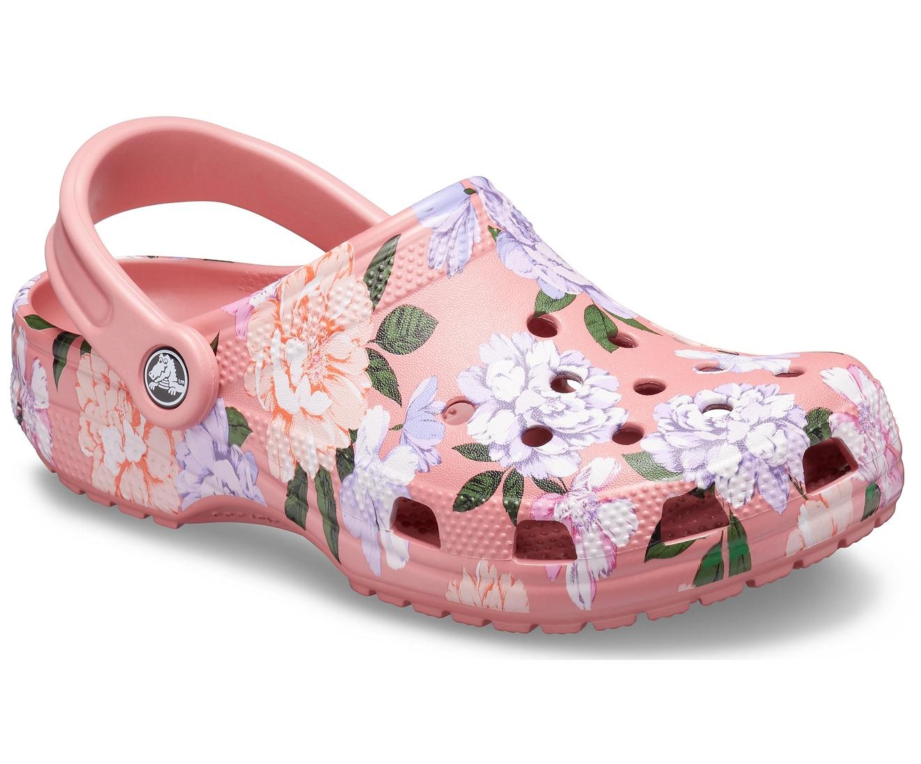 Crocs™ Blossom Classic Printed Floral Clog in Pink | Lyst