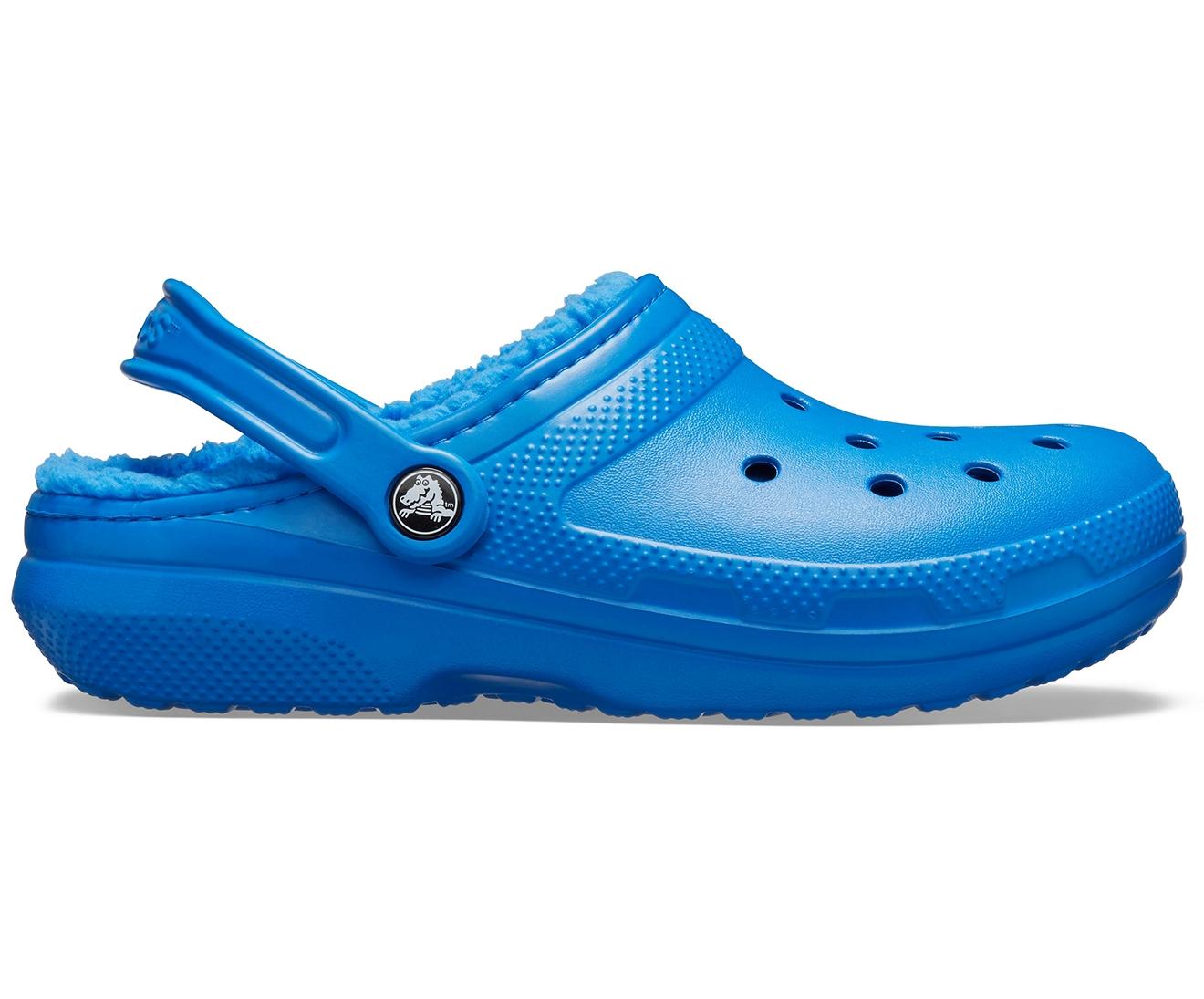 Navy Blue Crocs With Fur : Crocs Shoes Com / Walk on air and water with ...