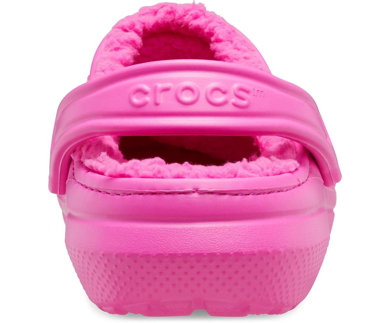 crocs with fur pink